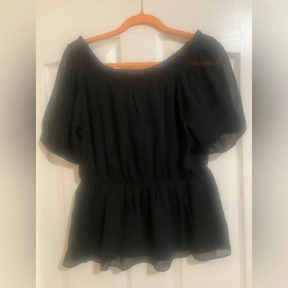 ‎NWT- Everleigh Off-the-Shoulder Black Blouse. Size M. - Picture 11 of 11